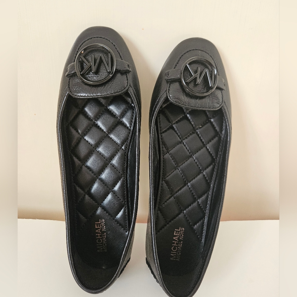 Euc Micheal Kors Lillie Leather Moccasin Shoes Size 7M